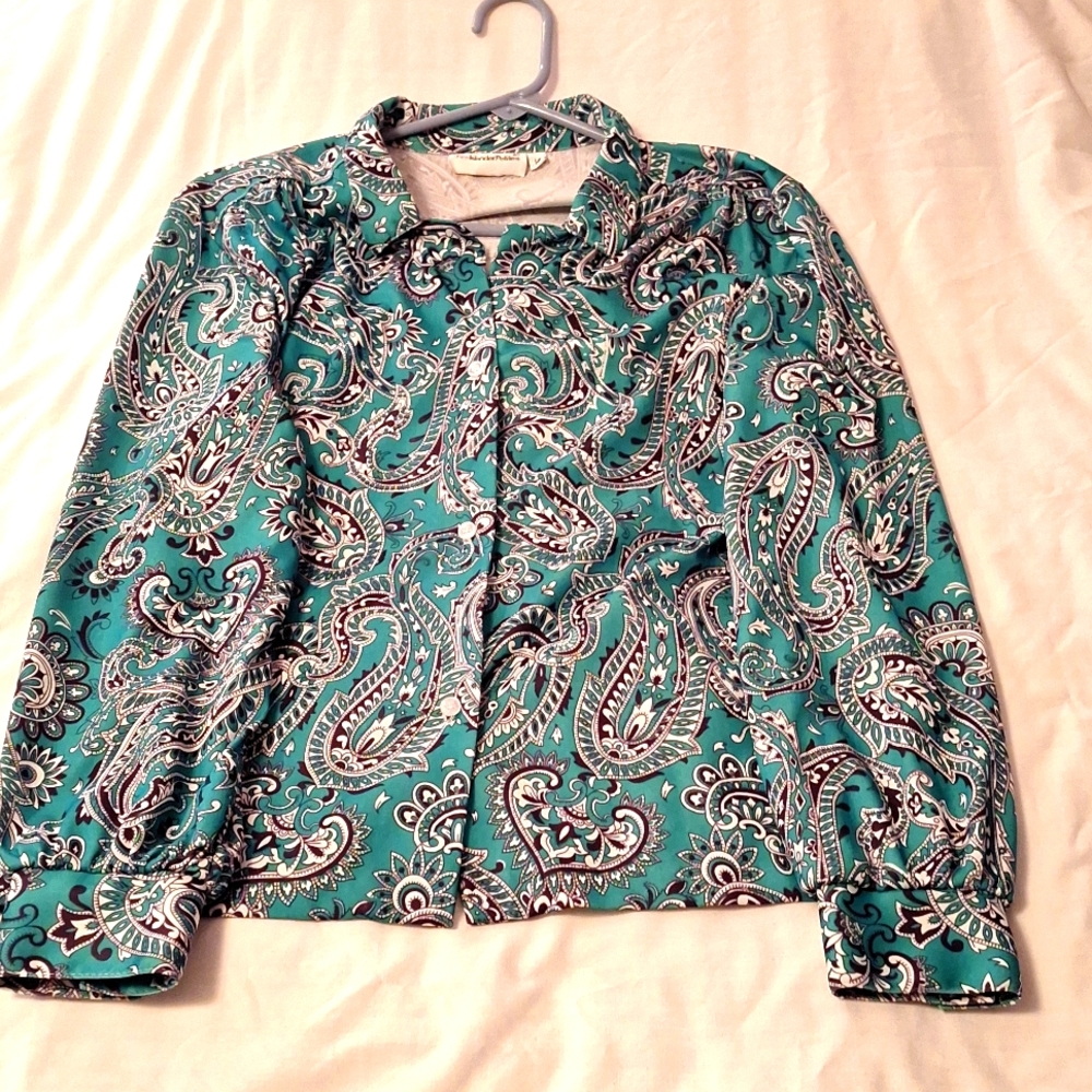 Button down patterned blouse.